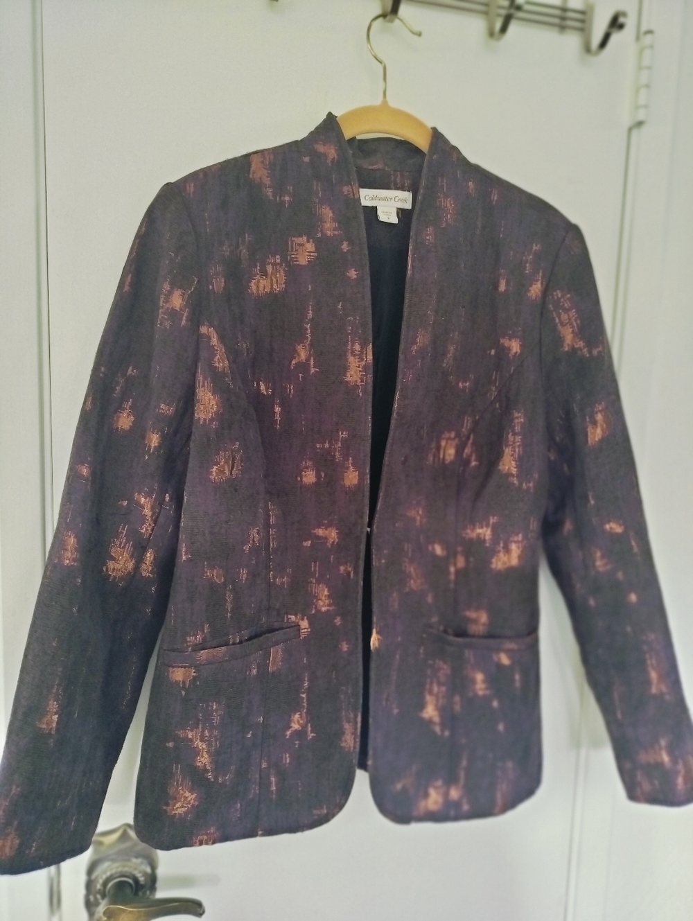 Coldwater Creek Blazer 8 Deep plum w/ metallic copper jacquard/brocade pattern